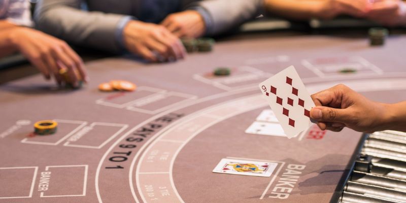 Hướng dẫn chơi Baccarat hiệu quả tại Fun88